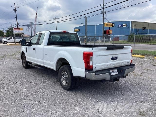 Ford F-250 Pick up de caixa aberta