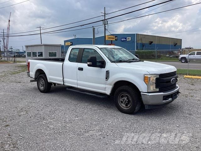 Ford F-250 Pick up de caixa aberta