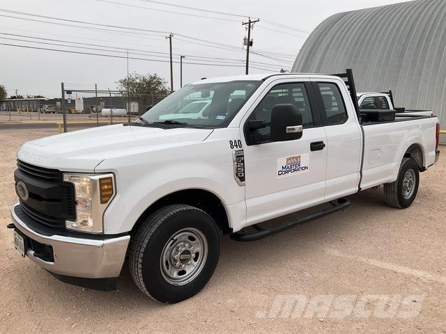 Ford F-250 Pick up de caixa aberta