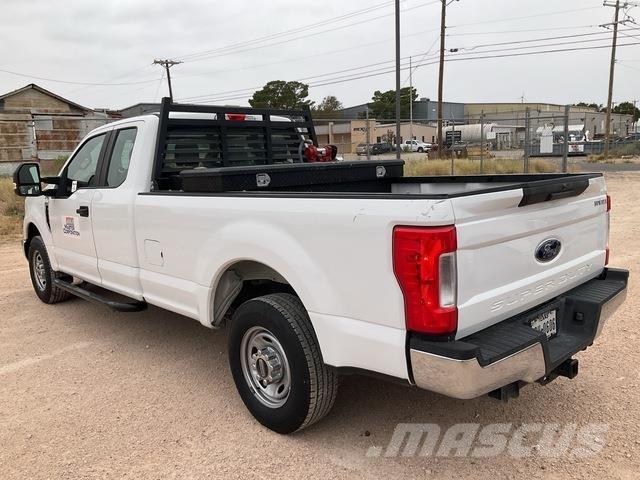 Ford F-250 Pick up de caixa aberta