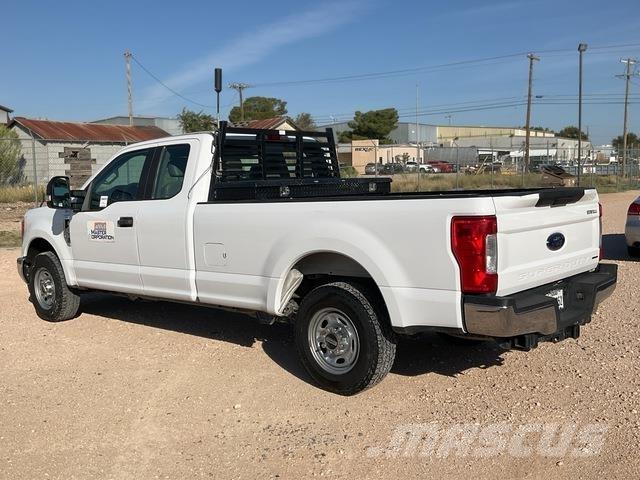 Ford F-250 Pick up de caixa aberta