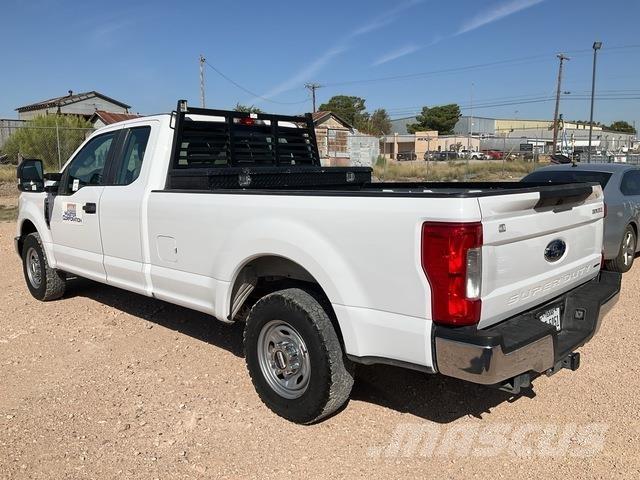 Ford F-250 Pick up de caixa aberta