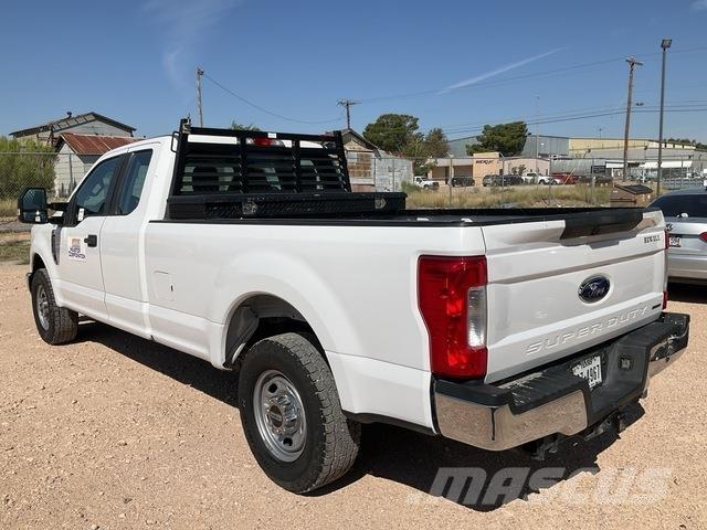 Ford F-250 Pick up de caixa aberta