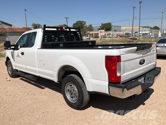 Ford F-250 Pick up de caixa aberta