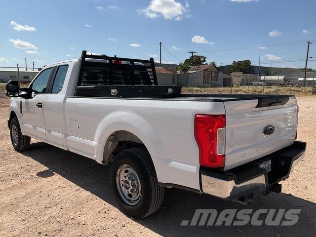 Ford F-250 Pick up de caixa aberta