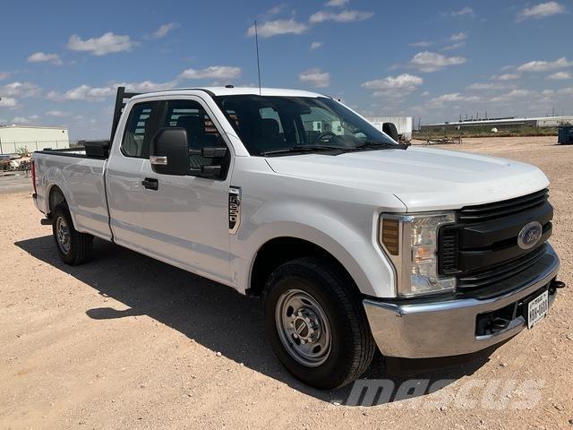 Ford F-250 Pick up de caixa aberta