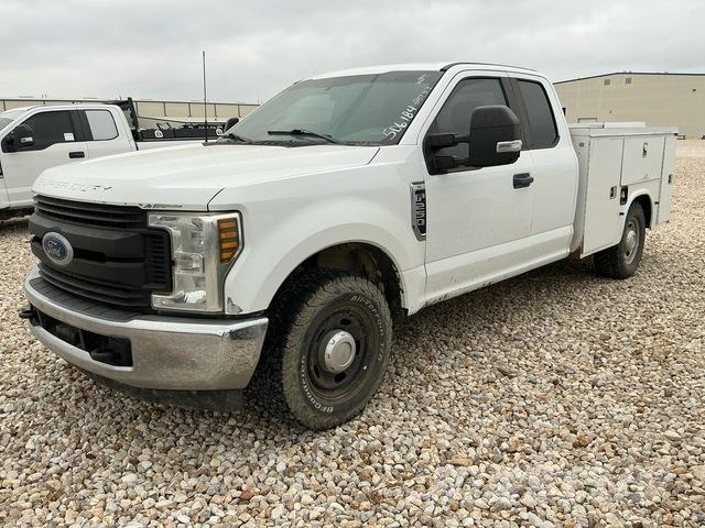 Ford F-250 Pick up de caixa aberta