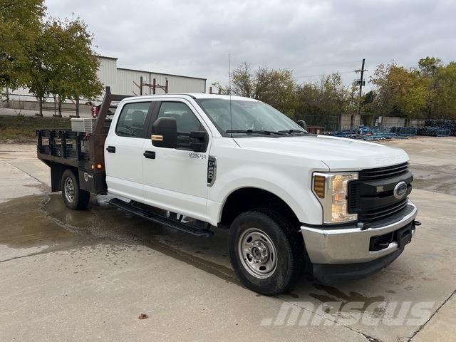 Ford F-250 Camiões estrado/caixa aberta