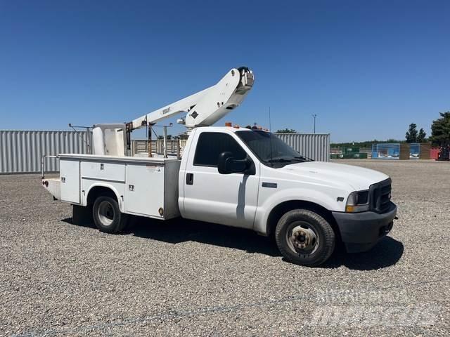 Ford F-350 Plataformas aéreas montadas em camião
