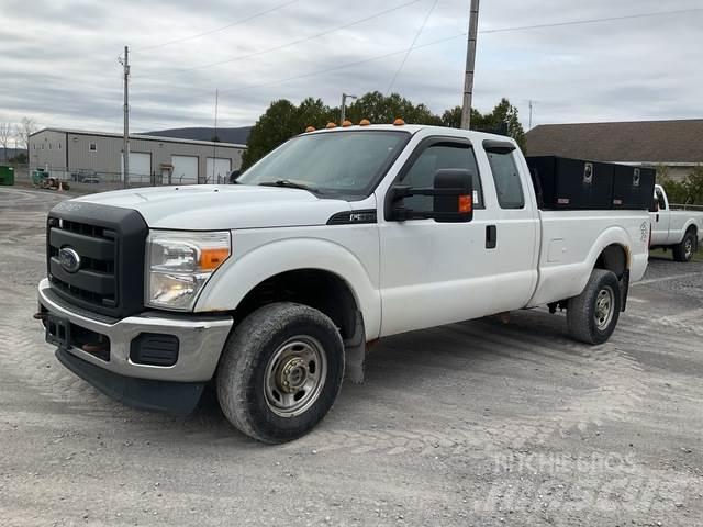 Ford F-350 Outros