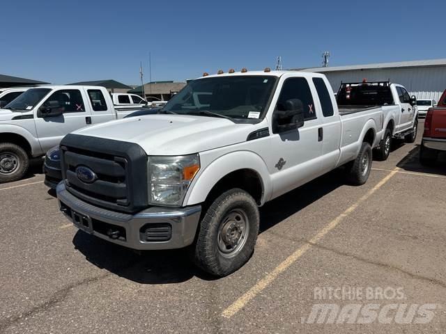 Ford F-350 Outros