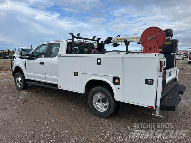 Ford F-350 Camiões Municipais / Uso Geral