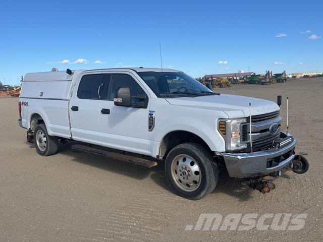 Ford F-350 Pick up de caixa aberta