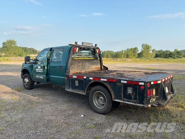 Ford F-350 Camiões estrado/caixa aberta