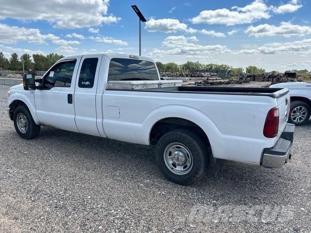 Ford F-350 Pick up de caixa aberta