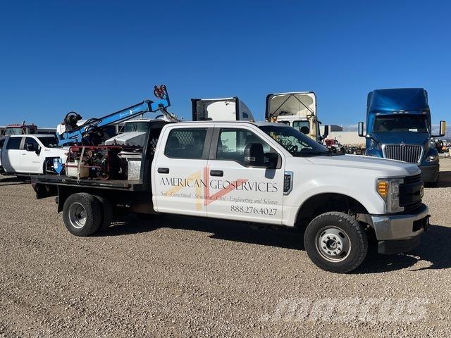 Ford F-350 Camiões de sonda de perfuração móvel
