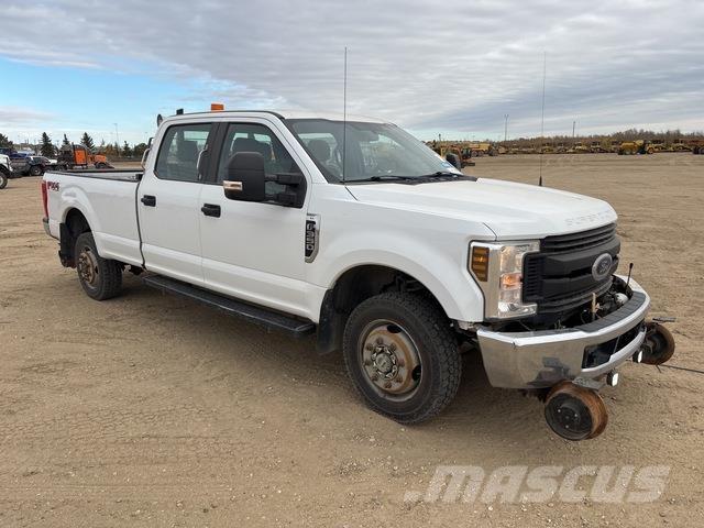 Ford F-350 Pick up de caixa aberta
