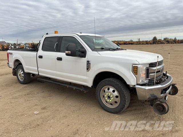Ford F-350 Pick up de caixa aberta
