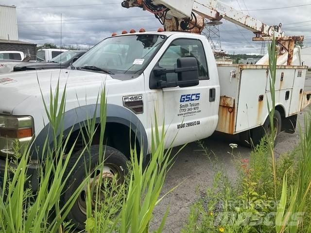 Ford F-450 Plataformas aéreas montadas em camião