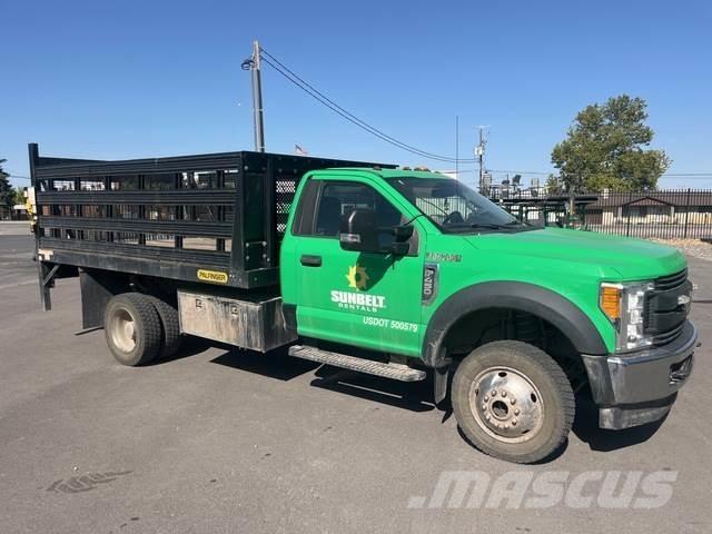 Ford F-450 Camiões estrado/caixa aberta