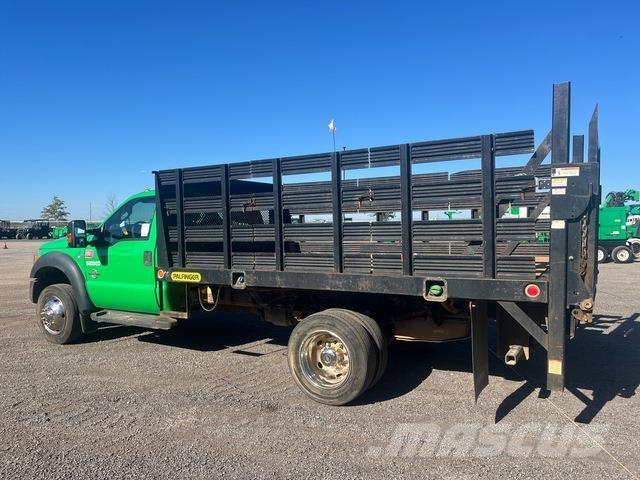 Ford F-450 Camiões estrado/caixa aberta