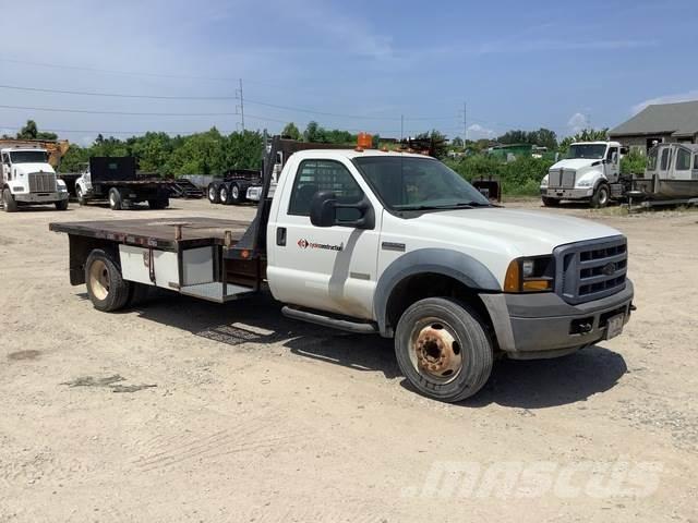 Ford F-550 Camiões estrado/caixa aberta