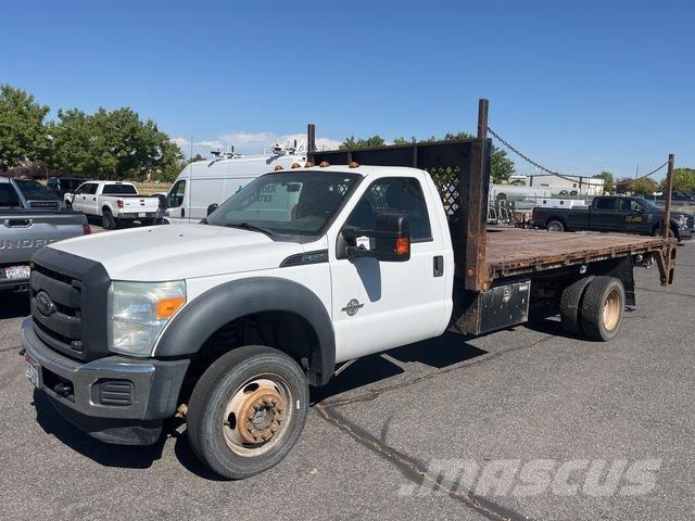 Ford F-550 Camiões estrado/caixa aberta