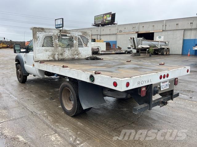 Ford F-550 Camiões estrado/caixa aberta