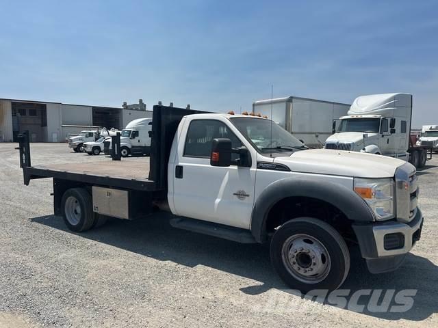Ford F-550 Camiões estrado/caixa aberta