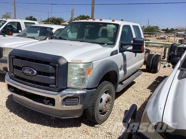 Ford F-550 Cabines e interior