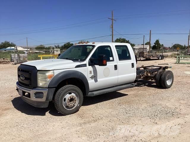 Ford F-550 Cabines e interior