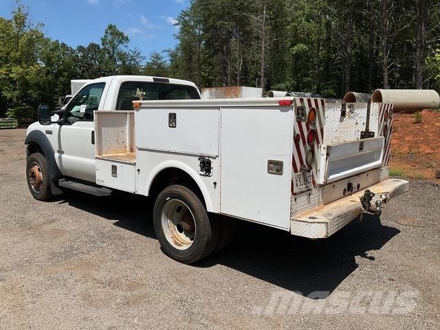Ford F-550 Pick up de caixa aberta