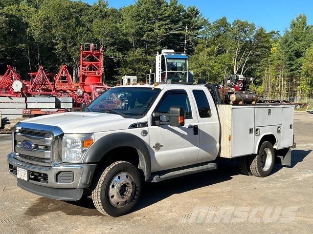 Ford F-550 Pick up de caixa aberta