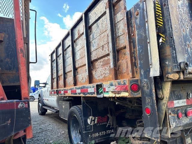 Ford F-550 Camiões estrado/caixa aberta