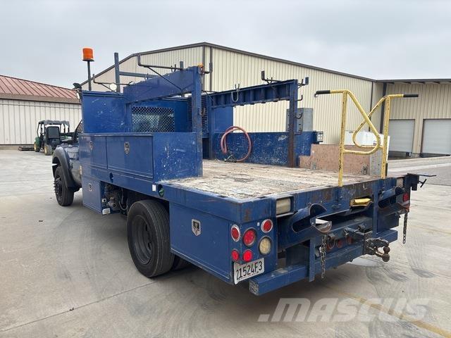 Ford F-550 Pick up de caixa aberta