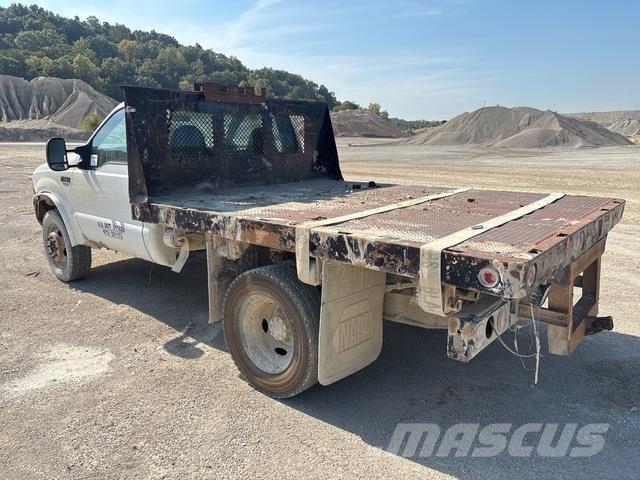 Ford F-550 Camiões estrado/caixa aberta