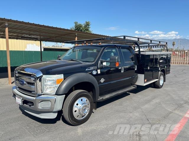 Ford F-550 Pick up de caixa aberta