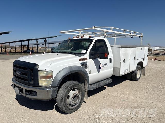 Ford F-550 Pick up de caixa aberta