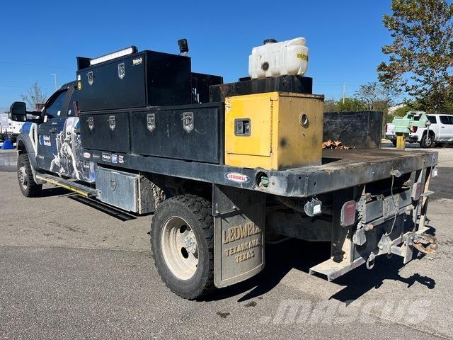 Ford F-550 Camiões estrado/caixa aberta