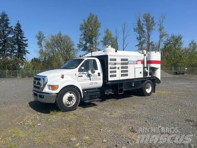 Ford F-650 Escavadeiras de esteiras