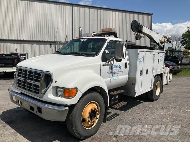 Ford F-650 Camiões Municipais / Uso Geral