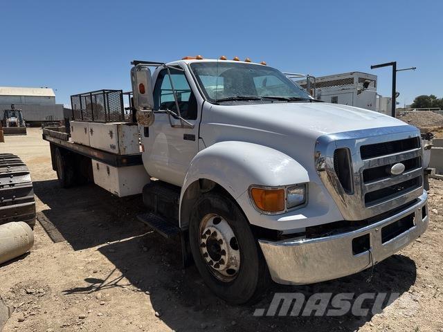 Ford F-650 Camiões estrado/caixa aberta