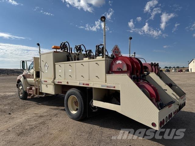 Ford F-650 Camiões-cisterna