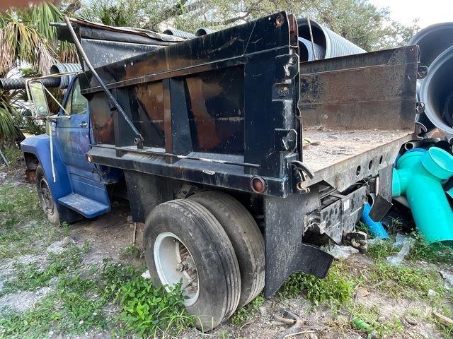 Ford F-700 Camiões basculantes