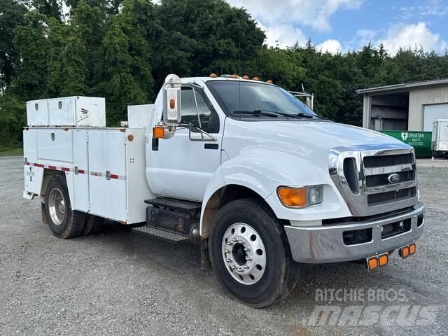 Ford F-750 Camiões Municipais / Uso Geral
