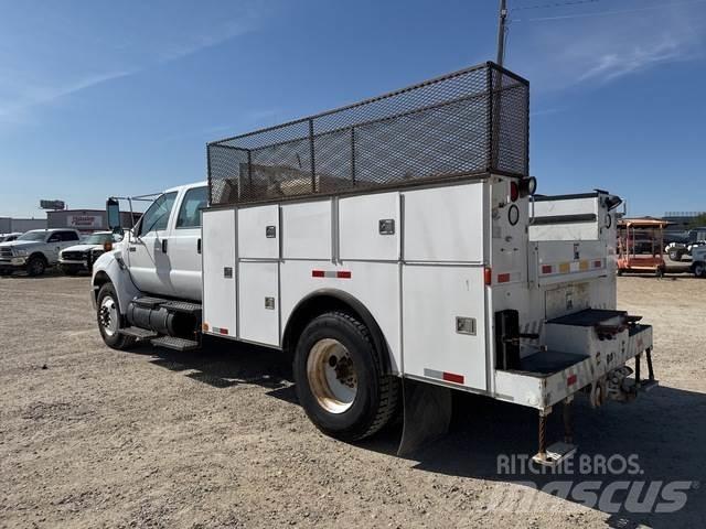 Ford F-750 Camiões Municipais / Uso Geral