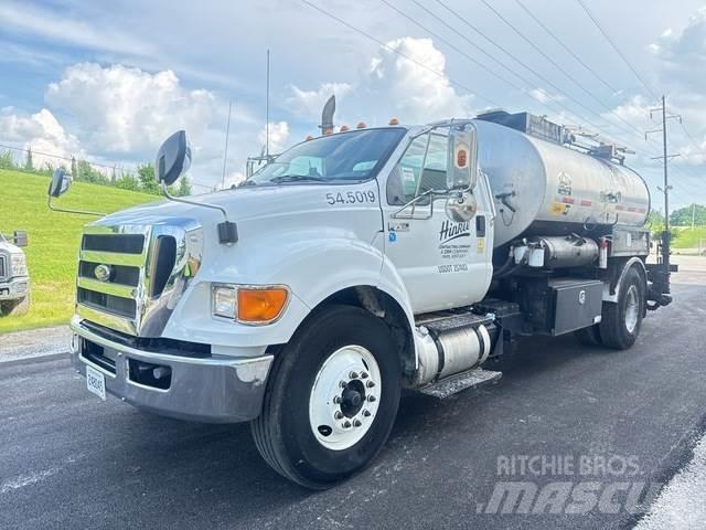 Ford F-750 Caminhões de betonagem