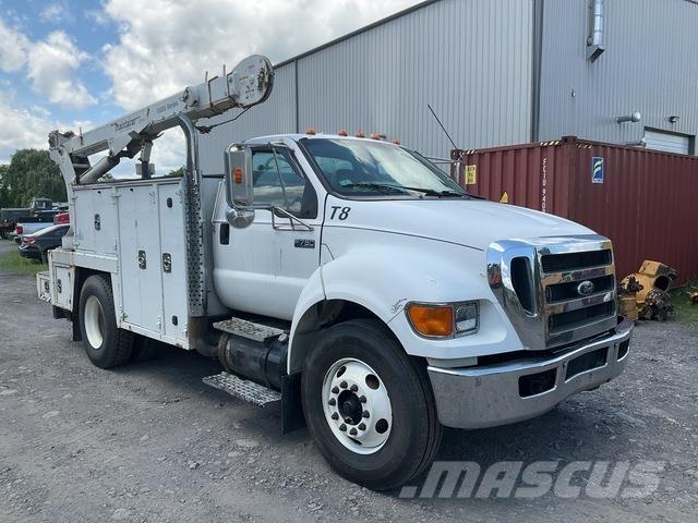 Ford F-750 Pick up de caixa aberta