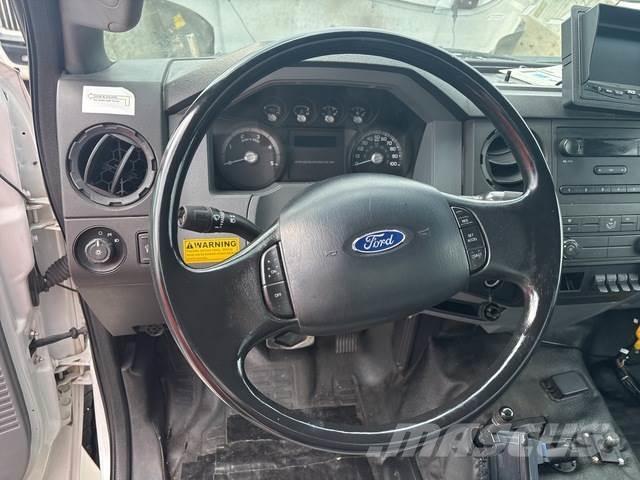 Ford F-750 Camiões de entrega de bebidas