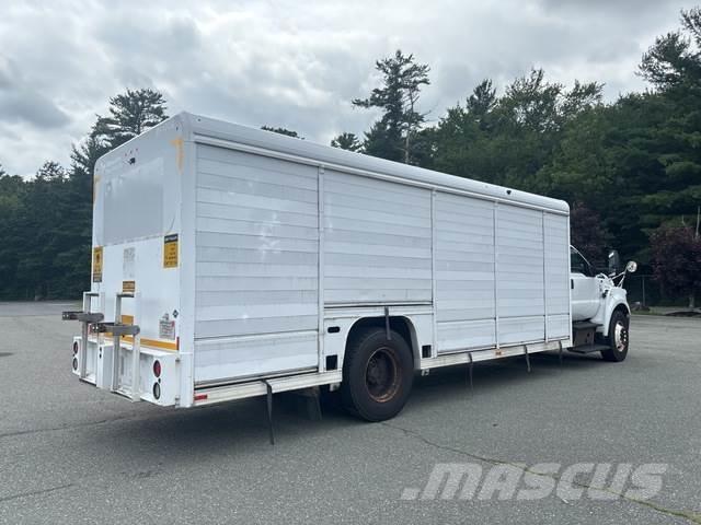 Ford F-750 Camiões de entrega de bebidas